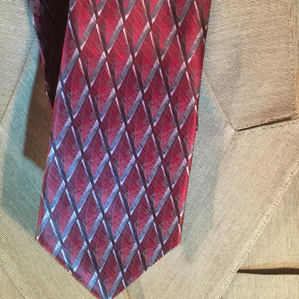 👨🏽‍⚖️Puritan Tie